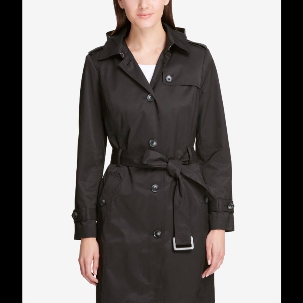 Coat - Picture 7 of 8